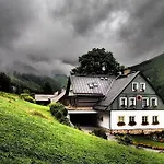 Slunecnice & Panorama Restaurant Farma بيت ضيافة Špindlerŭv Mlýn