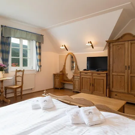Pension Slunecnice & Panorama Restaurace Farma Guest house