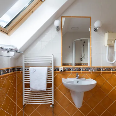 Pension Slunecnice & Panorama Restaurace Farma Guest house