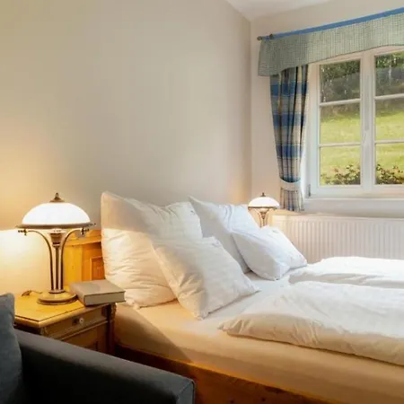 Guest house Pension Slunecnice & Panorama Restaurace Farma 3*
