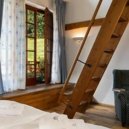 Pension Slunecnice & Panorama Restaurace Farma 3* Spindleruv Mlyn