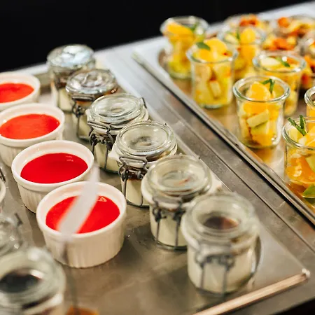 Pensjonat Slunecnice & Panorama Restaurant Farma 3*