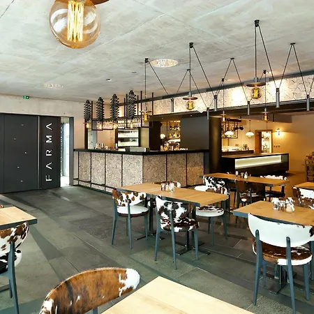 Gasthof Slunecnice & Panorama Restaurace Farma 3*