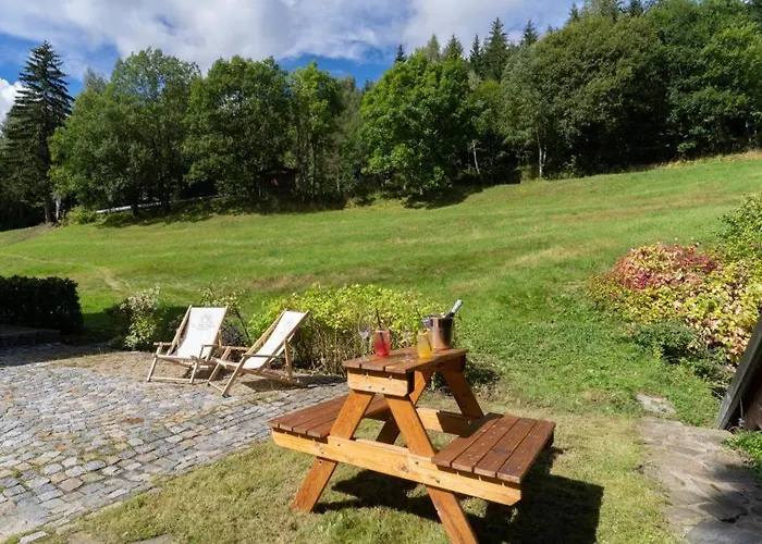 Slunecnice & Panorama Restaurant Farma Špindlerŭv Mlýn
